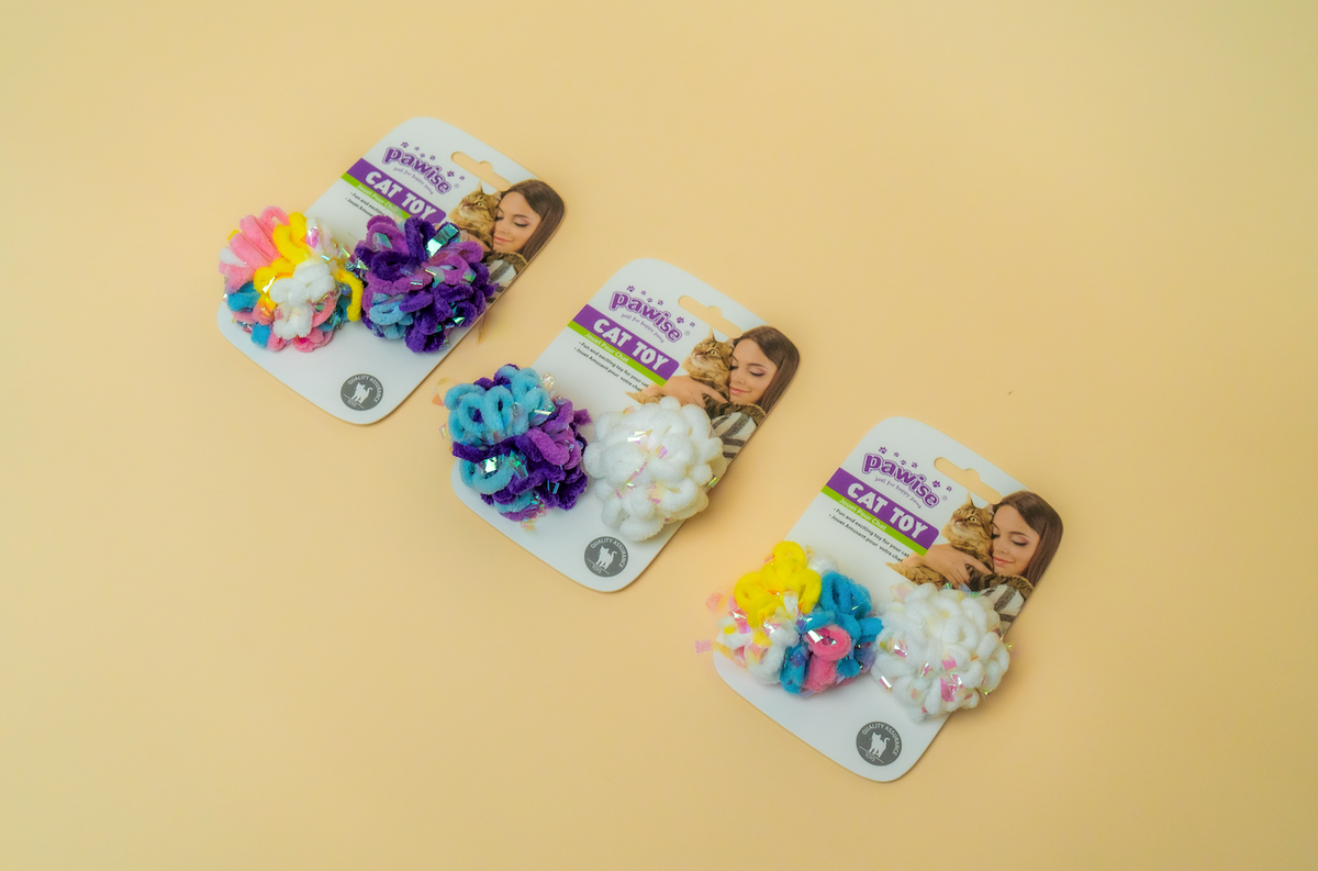 Soft and Fluffy Glitter Balls (2 Piece)